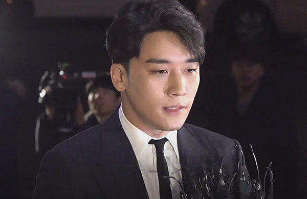 승리 경찰 출석 / 국민일보
